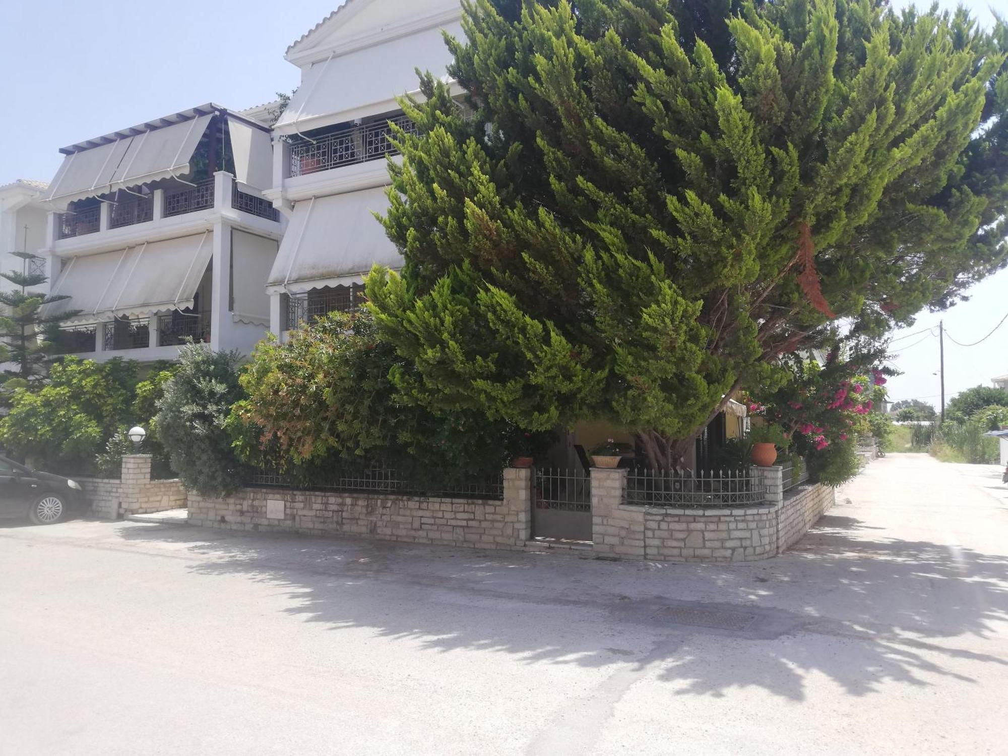 Vkastri City Apartment Lefkada City Bagian luar foto