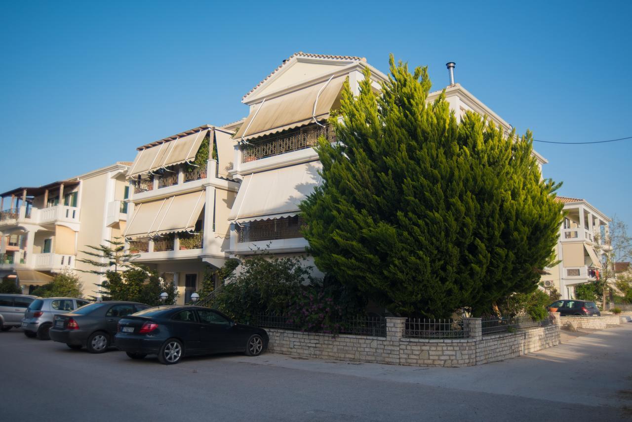 Vkastri City Apartment Lefkada City Bagian luar foto